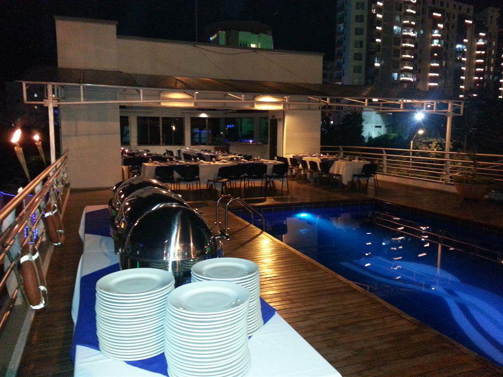 Top Deck Hotel 佩雷拉 外观 照片